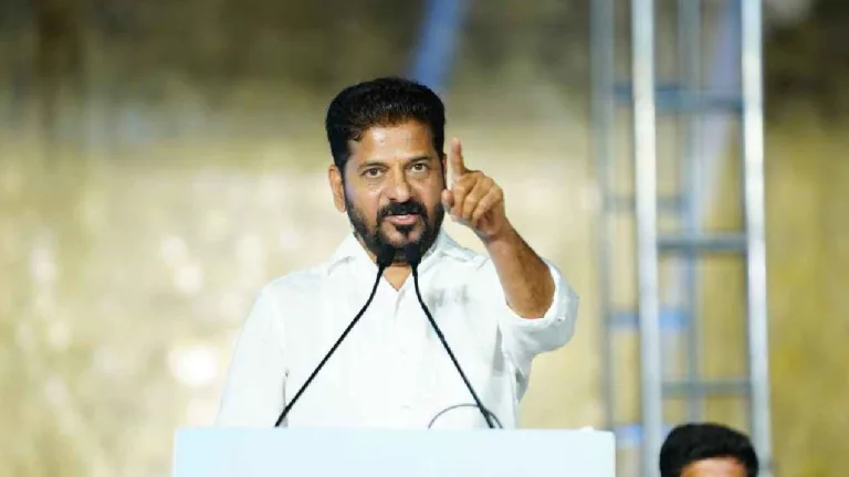 Telangana: బీఆర్ఎస్ ఆస్తుల లెక్కలు చెప్పావ్.. బీజేపీ నేతల ఆస్తుల సంగతేంటి రేవంత్?!